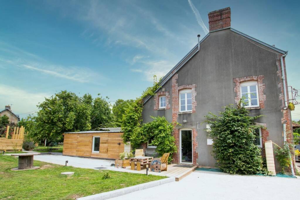 La Maison Reseau Cycle Et Gites クレシー エクステリア 写真